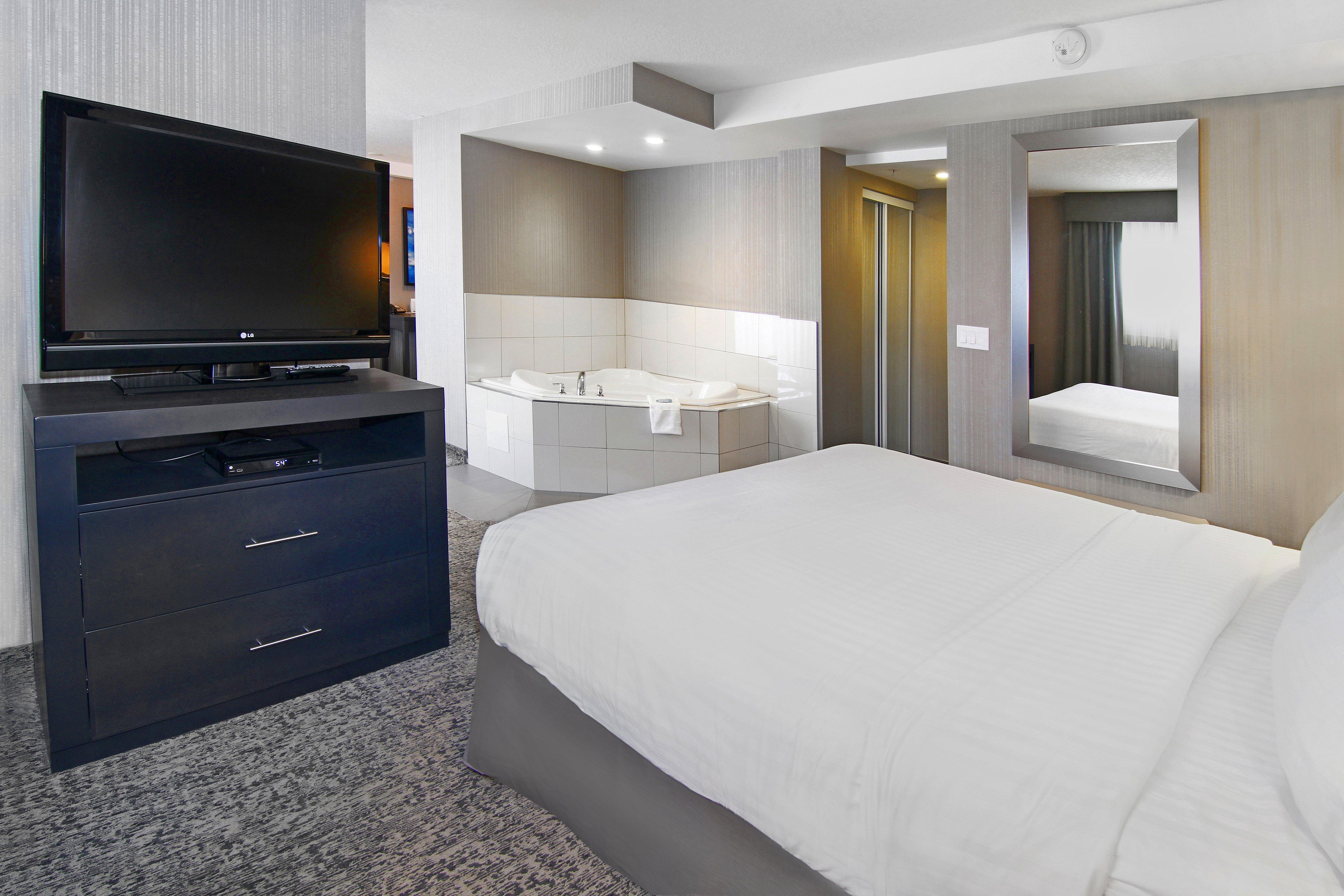 Holiday Inn Express And Suites Calgary By Ihg Екстер'єр фото