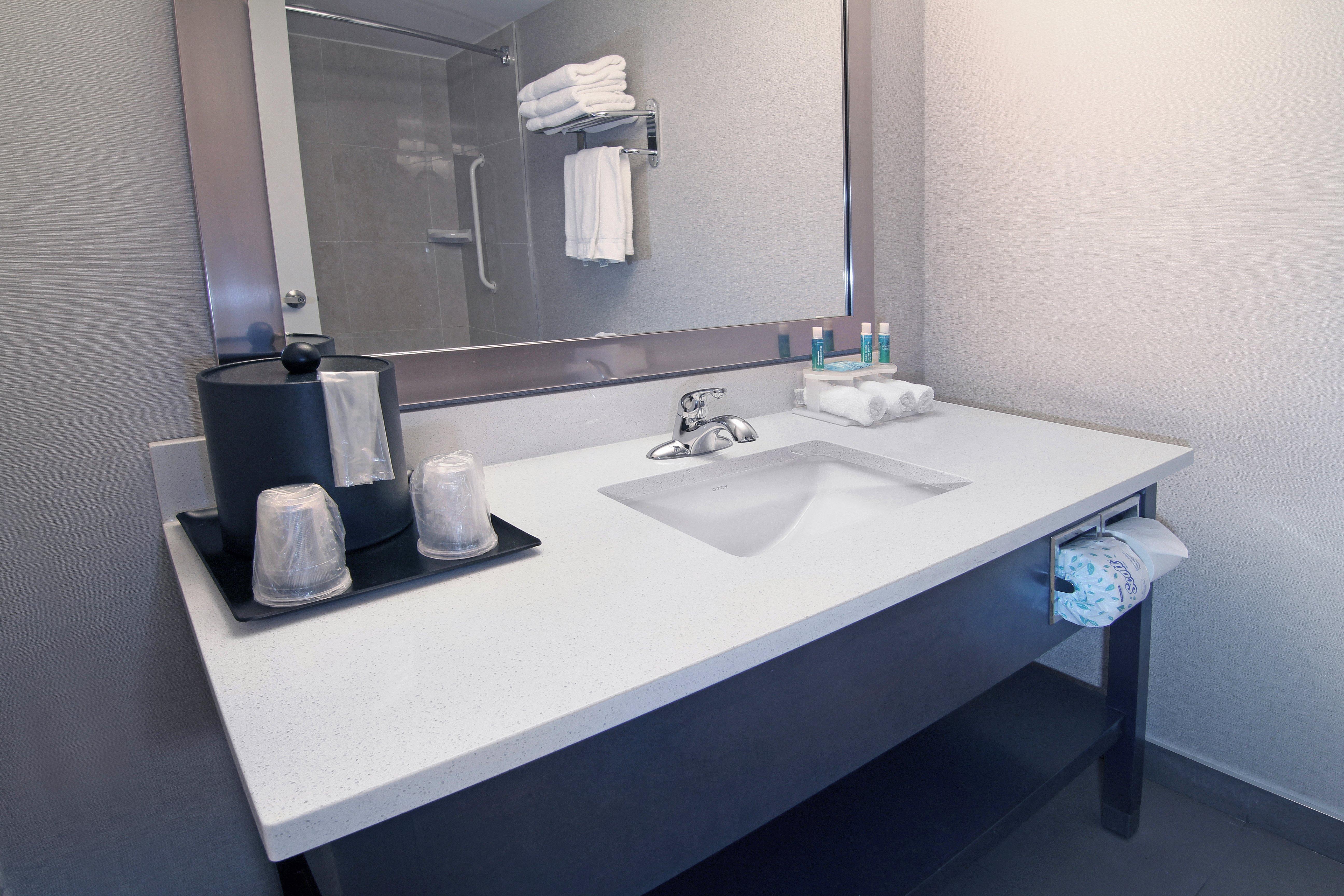 Holiday Inn Express And Suites Calgary By Ihg Екстер'єр фото