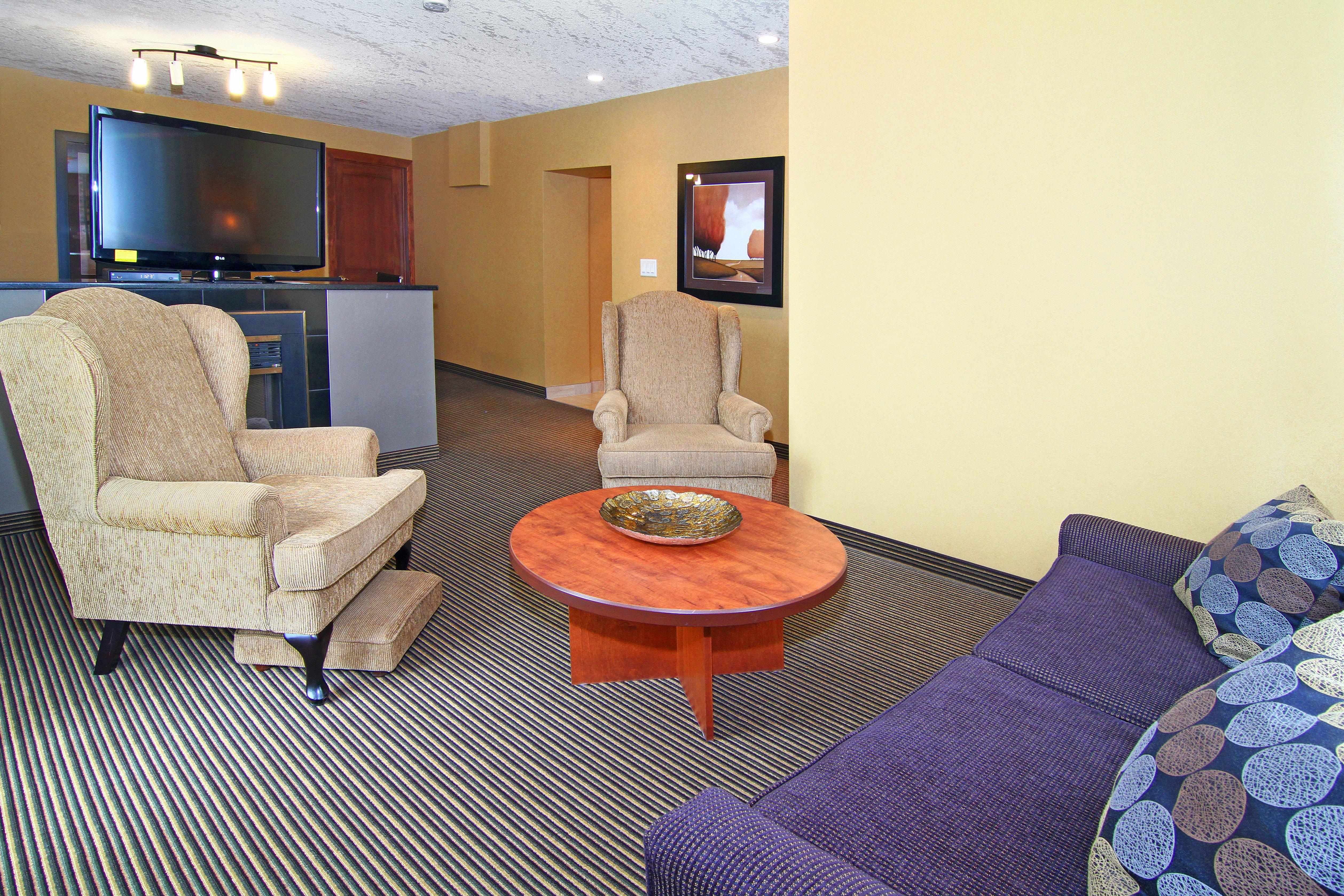 Holiday Inn Express And Suites Calgary By Ihg Екстер'єр фото